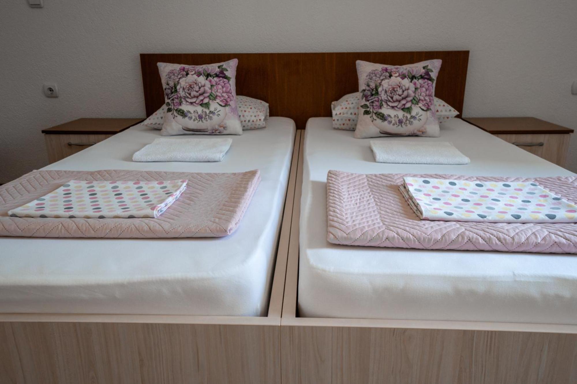 Mrzenci Apartments 게브겔리야 외부 사진